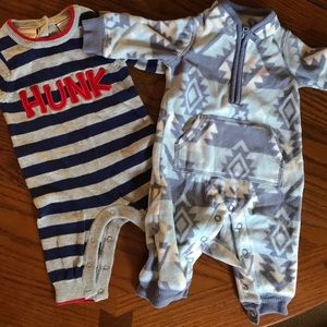 Newborn onesies “hunk” and blue Aztec